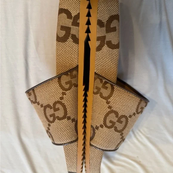 Gucci jumbo gg slide